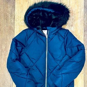 Old navy fitted puffer jacket